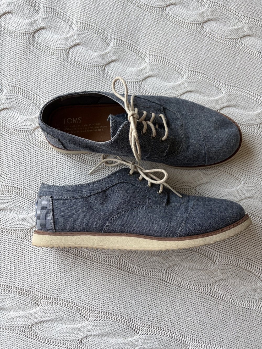 TOMS Youth Chambray Oxford Shoes Blue Plaid Heel Detail Size 6